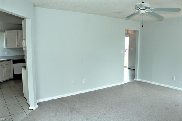 2696 Pulaski LOOP, Virginia Beach, VA 23456