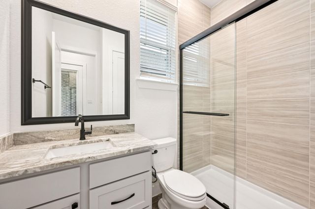 26030 S Outrider Banks, Montgomery, TX 77316