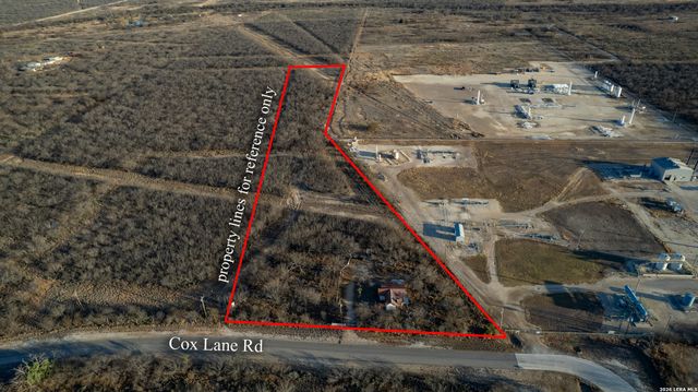 214 Cox Lane, Carrizo Springs, TX 78834