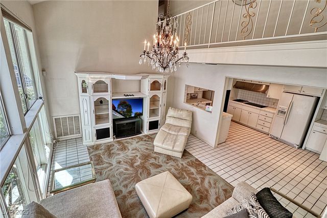 940 Vegas Valley Drive, Las Vegas, NV 89109