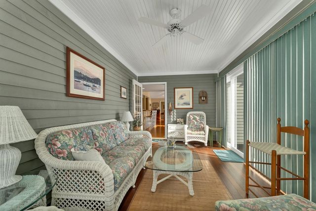 2 Carillon Shores Road, Tuftonboro, NH 03816