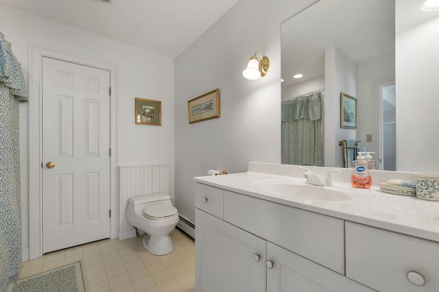 2 Carillon Shores Road, Tuftonboro, NH 03816