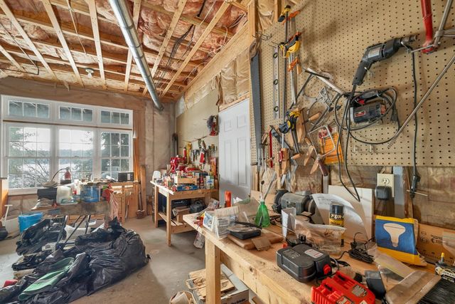 2 Carillon Shores Road, Tuftonboro, NH 03816