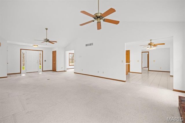1430 Mullen Lane, Godfrey, IL 62035