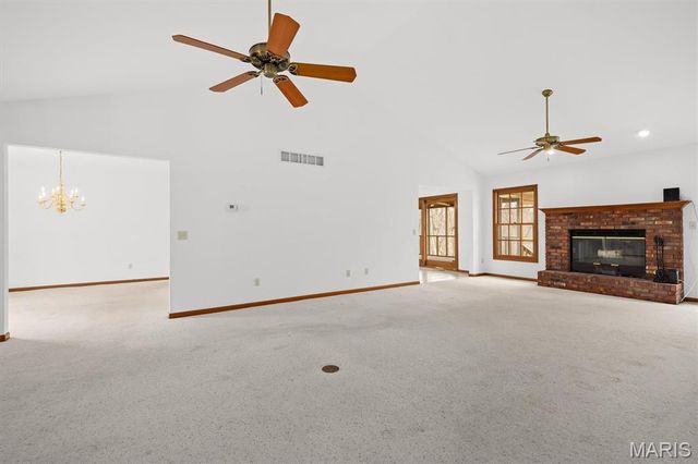 1430 Mullen Lane, Godfrey, IL 62035