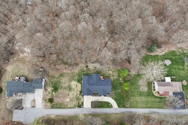 1430 Mullen Lane, Godfrey, IL 62035