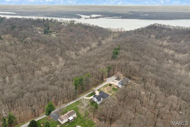 1430 Mullen Lane, Godfrey, IL 62035