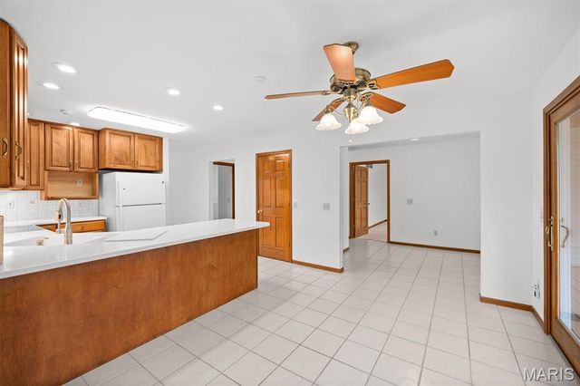 1430 Mullen Lane, Godfrey, IL 62035