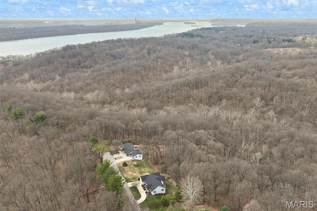 1430 Mullen Lane, Godfrey, IL 62035