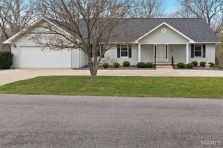 1430 Mullen Lane, Godfrey, IL 62035