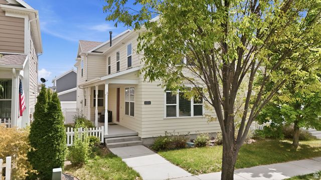 5023 W CURRANT DR, South Jordan, UT 84009