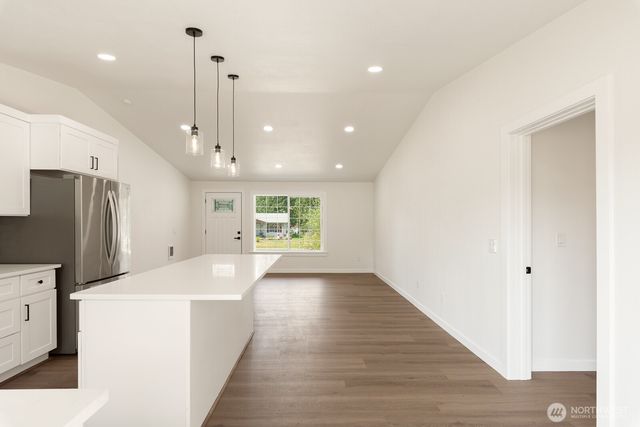 5205 Aerie Ln, Sedro Woolley, WA 98284