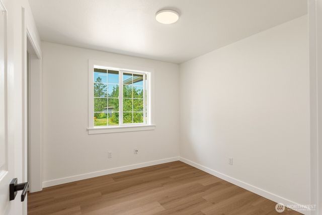5205 Aerie Ln, Sedro Woolley, WA 98284