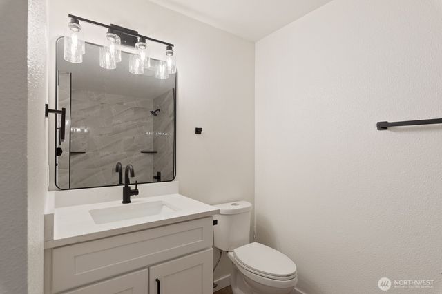 5205 Aerie Ln, Sedro Woolley, WA 98284