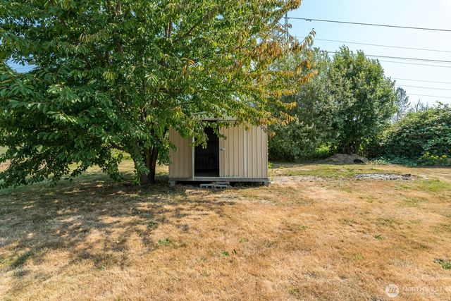 5205 Aerie Ln, Sedro Woolley, WA 98284