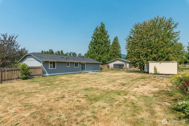 5205 Aerie Ln, Sedro Woolley, WA 98284