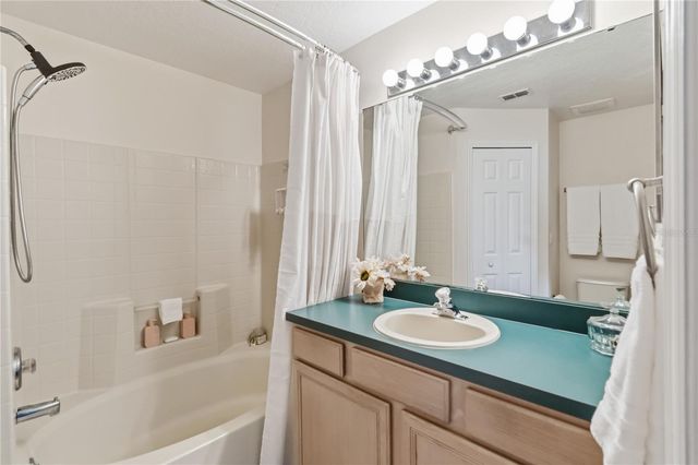 4306 PEBBLESTONE COURT, Orlando, FL 32826