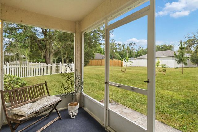 4306 PEBBLESTONE COURT, Orlando, FL 32826