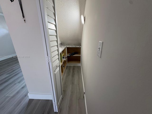 15250 SW 80th St 4, Miami, FL 33193