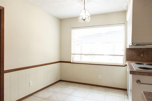 1807 Maux Drive, Houston, TX 77043