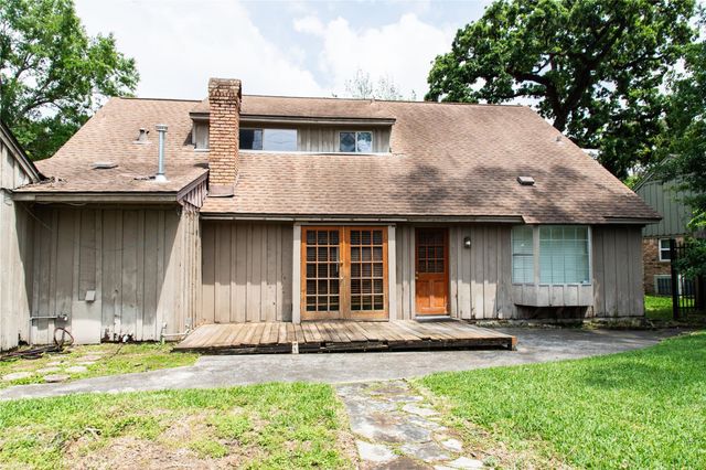 1807 Maux Drive, Houston, TX 77043