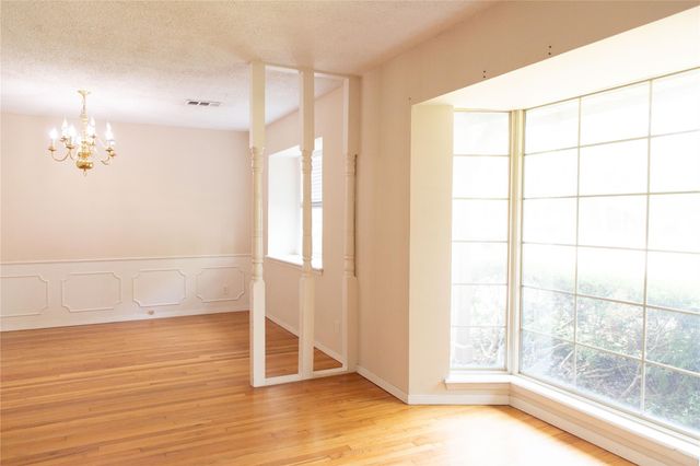 1807 Maux Drive, Houston, TX 77043