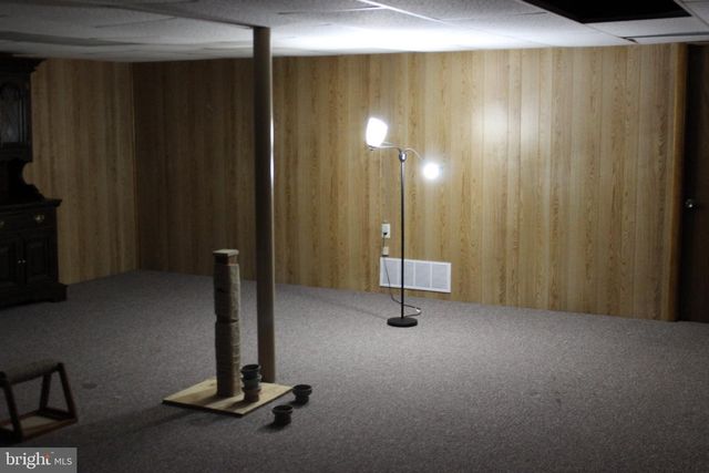 1220 LIMEKILN RD, Limekiln, PA 19535