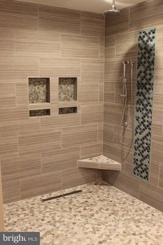 1220 LIMEKILN RD, Limekiln, PA 19535