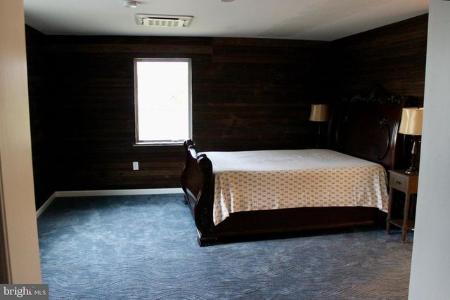 1220 LIMEKILN RD, Limekiln, PA 19535