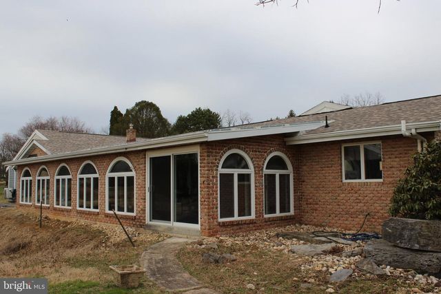 1220 LIMEKILN RD, Limekiln, PA 19535