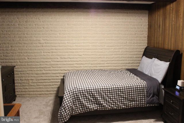 1220 LIMEKILN RD, Limekiln, PA 19535