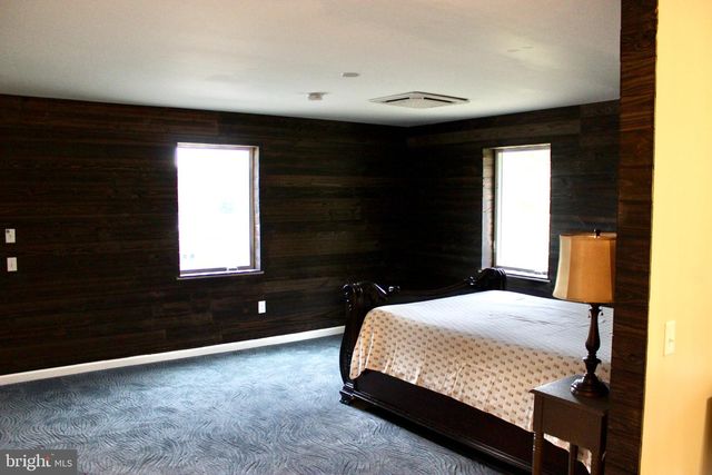 1220 LIMEKILN RD, Limekiln, PA 19535