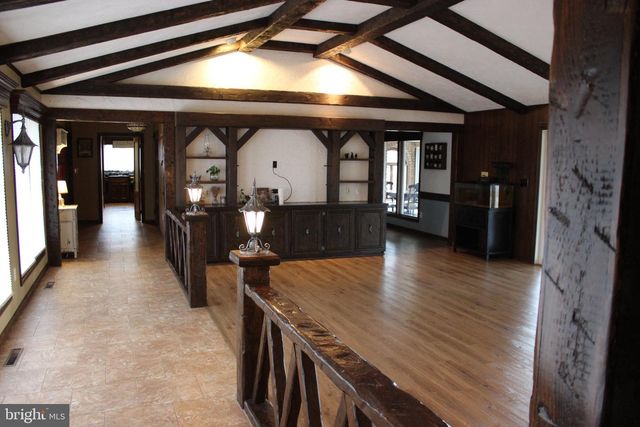 1220 LIMEKILN RD, Limekiln, PA 19535