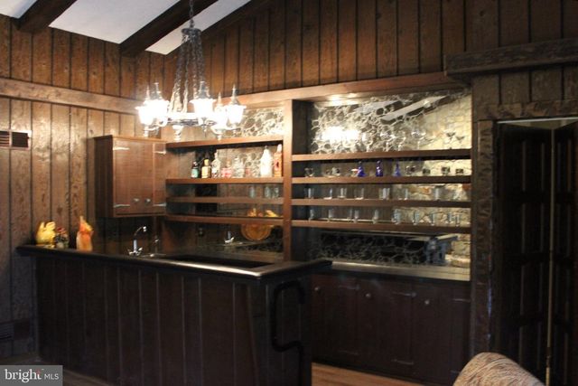 1220 LIMEKILN RD, Limekiln, PA 19535