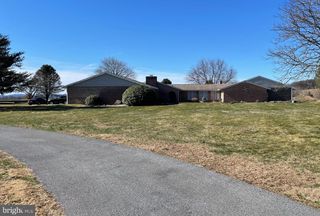 1220 LIMEKILN RD, Limekiln, PA 19535