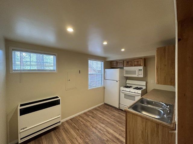 54100 Pine Crest, Idyllwild, CA 92549