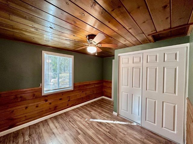 54100 Pine Crest, Idyllwild, CA 92549