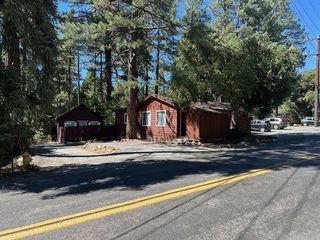 54100 Pine Crest, Idyllwild, CA 92549
