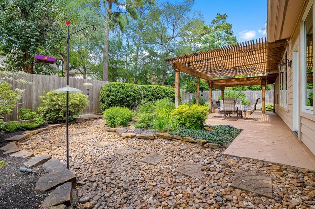 122 S Evangeline Oaks Circle, The Woodlands, TX 77384