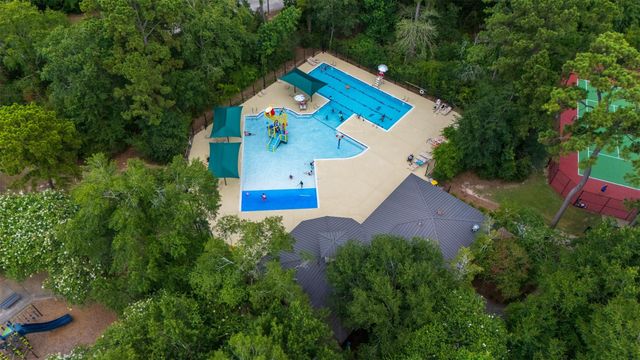 122 S Evangeline Oaks Circle, The Woodlands, TX 77384