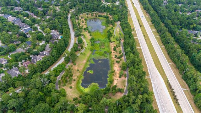 122 S Evangeline Oaks Circle, The Woodlands, TX 77384