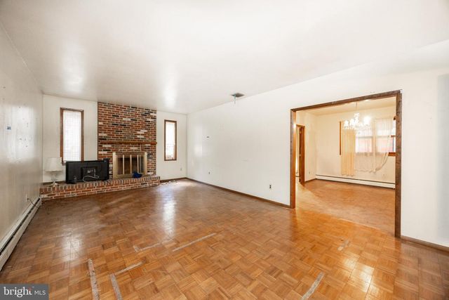 741 HAINES MILL RD, West Chester, PA 19382