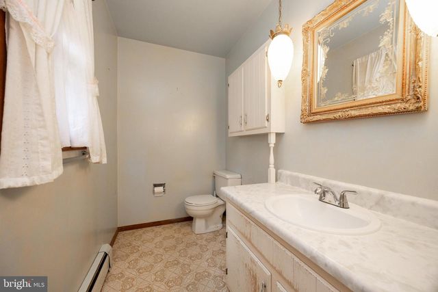 741 HAINES MILL RD, West Chester, PA 19382