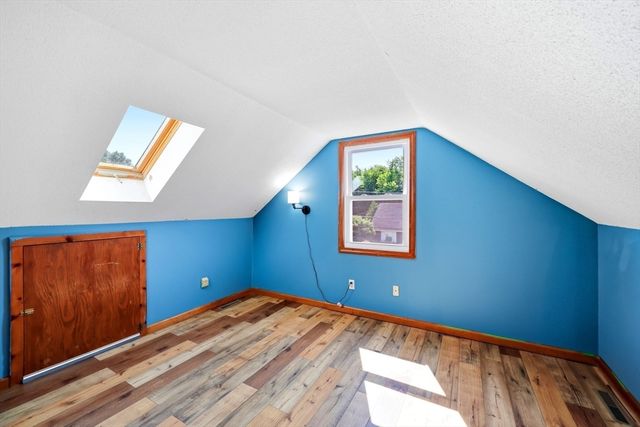 16 Park Pl, East Longmeadow, MA 01028