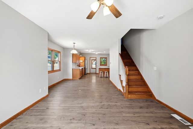 16 Park Pl, East Longmeadow, MA 01028