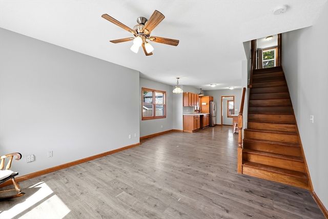 16 Park Pl, East Longmeadow, MA 01028