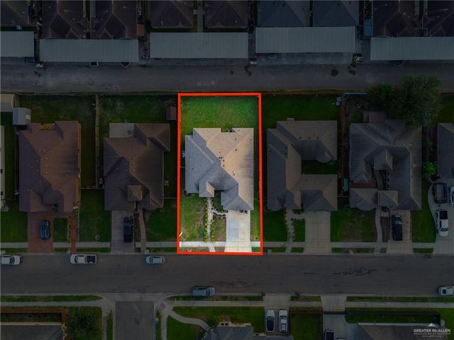 3818 Lori Morgan Drive, Edinburg, TX 78541