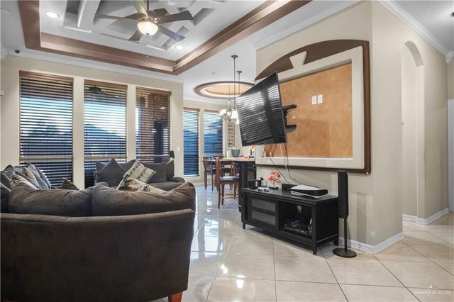 3818 Lori Morgan Drive, Edinburg, TX 78541