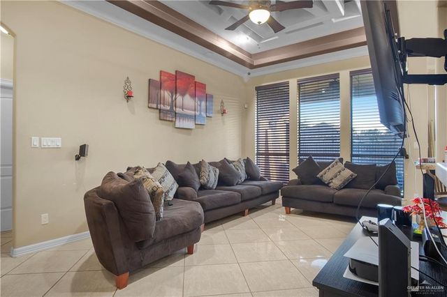 3818 Lori Morgan Drive, Edinburg, TX 78541