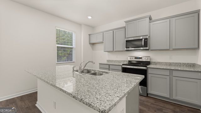 588 Whitman Lane, Stockbridge, GA 30281